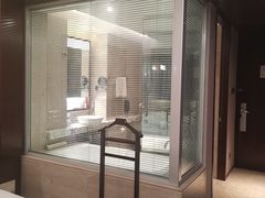 -上海龙之梦万丽酒店