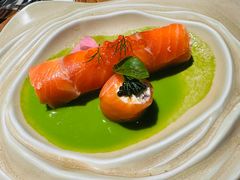 烟熏挪威三文鱼卷配红鱼籽酱-格鲁·秀色Georgia’s Feast