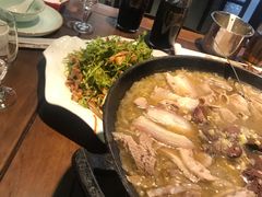 -大宝全猪馆(南京路店)
