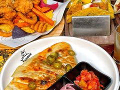 -Famous肥猫墨西哥音乐餐吧(五棵松华熙LIVE店)