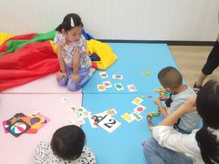 -爱月宝月嫂·育儿嫂