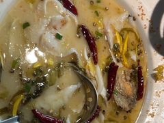 -渔语鱼酸菜鱼新川菜(来福士店)