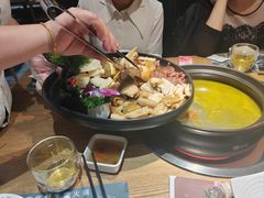-一朵菌·野生菌探索家火锅(南亚店)