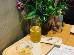 -ZING COFFEE 镜咖啡