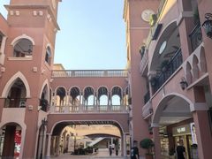 -首创奥特莱斯(西安店)