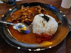 唐扬鱿鱼须咖喱饭-犀牛家猪排