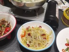 -丁里羊肉小镇(天鹅湖总店)