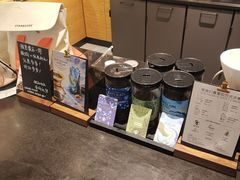 -星巴克(港汇1号办公楼店)