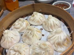 蟹粉鲜肉小笼8只-莱莱小笼·乔艾