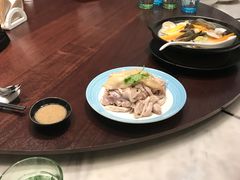 -港丽餐厅(高德置地店)