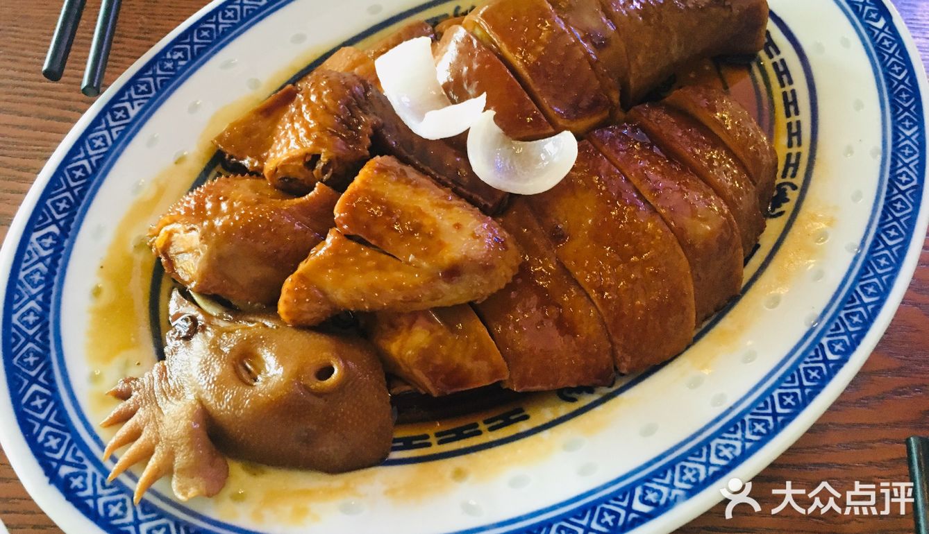 奶茶等，味道都算正宗的