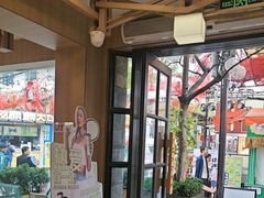 -霸王茶姬(南强街店)