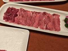 -左庭右院鲜牛肉火锅黑金店(陆家嘴中心店)