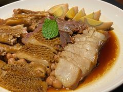 卤味拼盘-维园悦谱·海派家常菜(乌鲁木齐南路店)