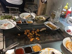 -马路牙子烧烤音乐酒馆(望京店)