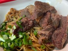 牛腩面-梓记牛什(總店)
