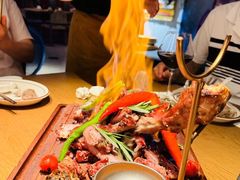 -纳鲁孜·新疆特色餐厅(上海悦荟广场店)