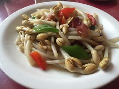 黄山花生苗-臭桂鱼儿特色餐厅(朝晖七小区北区店)