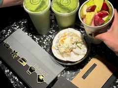 -喜茶(深圳万象城黑金店)