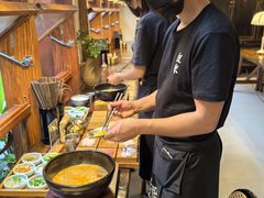-银米·云南传统过桥米线(双廊黑金冠店)