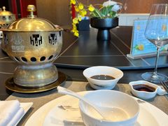 -鼎泰亨·海鲜牛肉餐厅(滨江店)