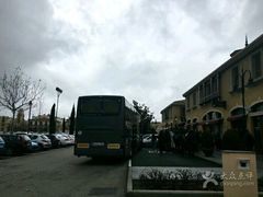 -马德里拉斯咯扎斯购物村