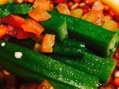 -云海肴·汽锅鸡·云南菜(天山百盛优客店)