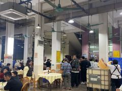 -标记美食新鲜猪杂(兴南大道店)