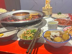 -厂花素芬九宫格火锅(红光店)