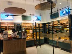 -MUJOSH木九十眼镜(月星环球港B1店)