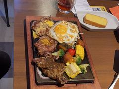 -豪客来牛排(空港华联店)