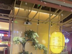 -芝小官毛肚火锅海鲜自助(苏州吴江区万宝店)