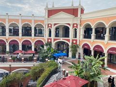 -佛罗伦萨小镇广佛名品奥特莱斯(疏港路店)