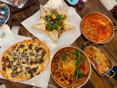 -I HOLIC艾豪丽披萨(KKone店)