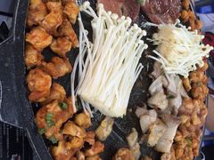 金妈家韩式烤肉(九街店)-金妈家烤肉(龙湖U城天街店)