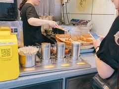 -八一路好吃街(雨田商务大厦店)