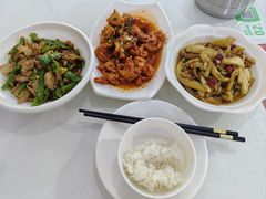 -在莲野·湖北民间菜·头牌松滋鸡(光谷步行街店)