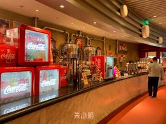 -东方明珠·可口可乐欢乐餐厅