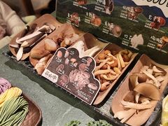 -芸山季·云南野生菌火锅(人民广场来福士店)