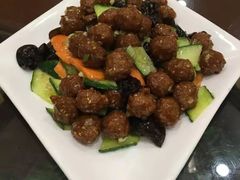 -大鸭梨烤鸭店(金顶街店)