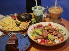 烤牛肉沙拉-Jamaicablue Coffeeshop(中央广场店)