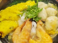 鲜虾蛋饺煲配米饭-万和春排骨砂锅米饭(湖北路店)