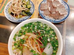 -东方宫·中国兰州牛肉拉面清真(三里屯店)