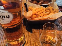-城墙外BAR