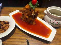 -泉畔人家·老济南经典鲁菜(大明湖店)