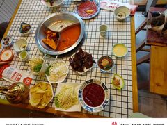 -山悦里 山野·鲜火锅(罗斯福广场店)