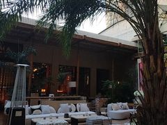 -洛缦音乐餐厅(工业展览馆万象城店)