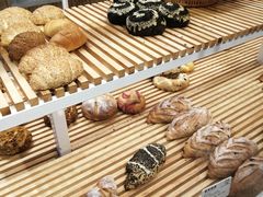 -焙丽拾光(麦凯乐直营店)