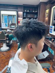 -贝勒爷专业男发