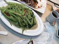 -肥仔文澳门猪骨煲(南京西路店)